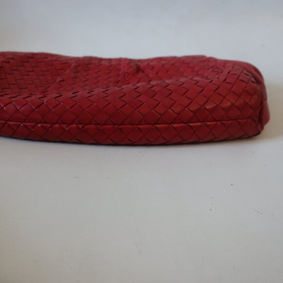 Womens Bottega Veneta Red Intrecciato Leather Clutch Handbag COLOR: RED ZIPPER C - Picture 9 of 16